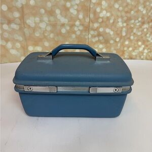 Vintage Blue Samsonite Saturn Makeup Train Luggage Case